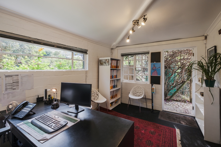 1 Bedroom Property for Sale in Chapman